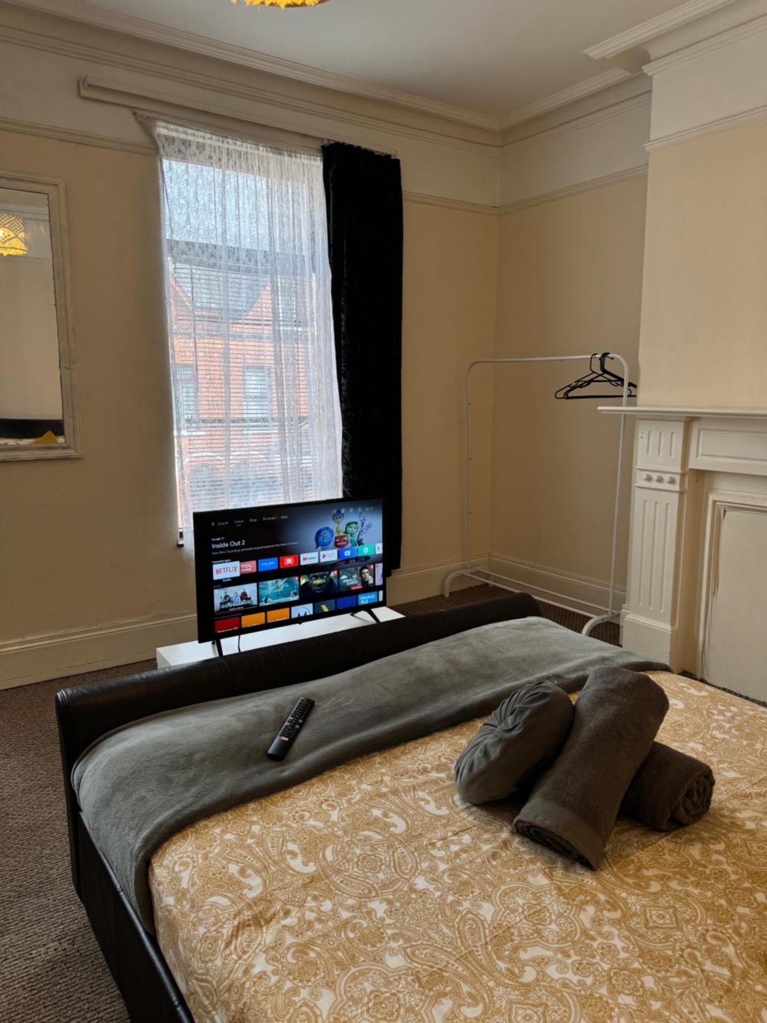 House In Antrim Road Hotel เบลฟาสต์ ภายนอก รูปภาพ